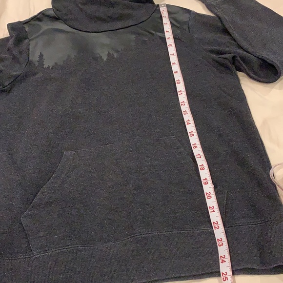 Tentree hoodie Small men’s or ladies - Picture 10 of 10